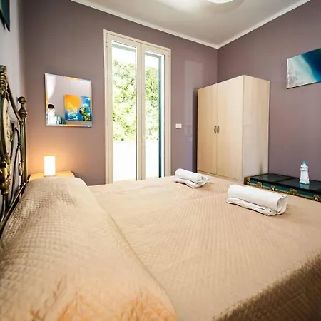 Perla Marina By Vivimy Apartment