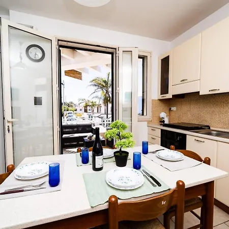 Apartment Perla Marina By Vivimy *