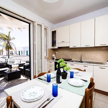 Apartment Perla Marina By Vivimy *